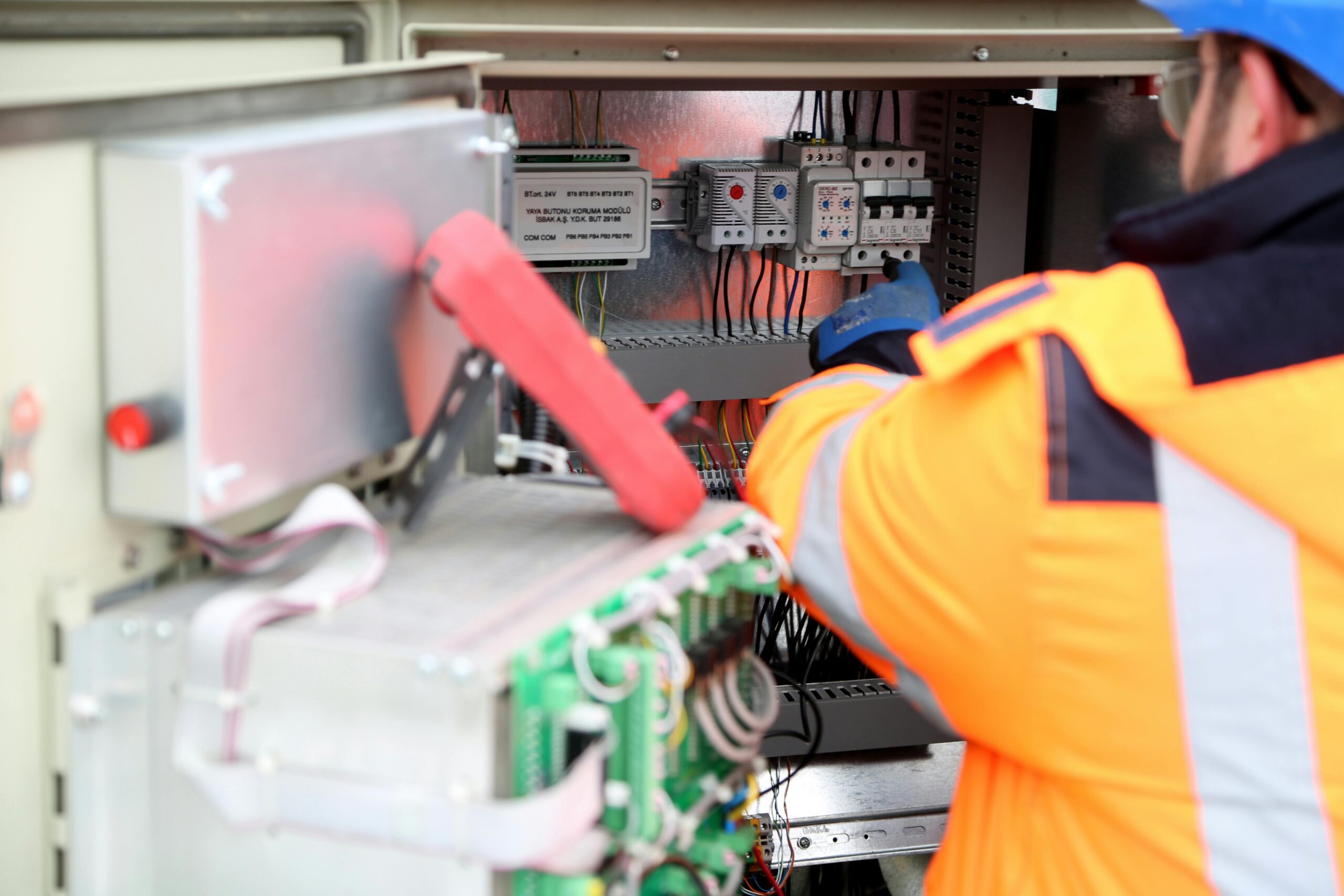 Field inspection operations in remote and offshore locations